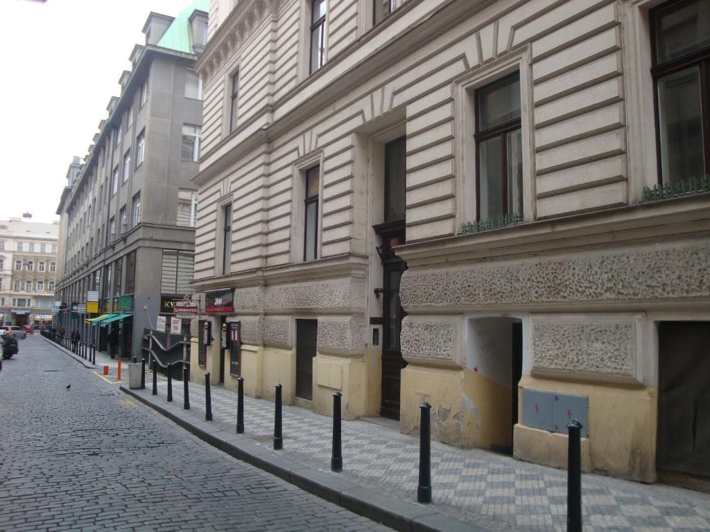 Gallery Hostel Praga Exterior foto