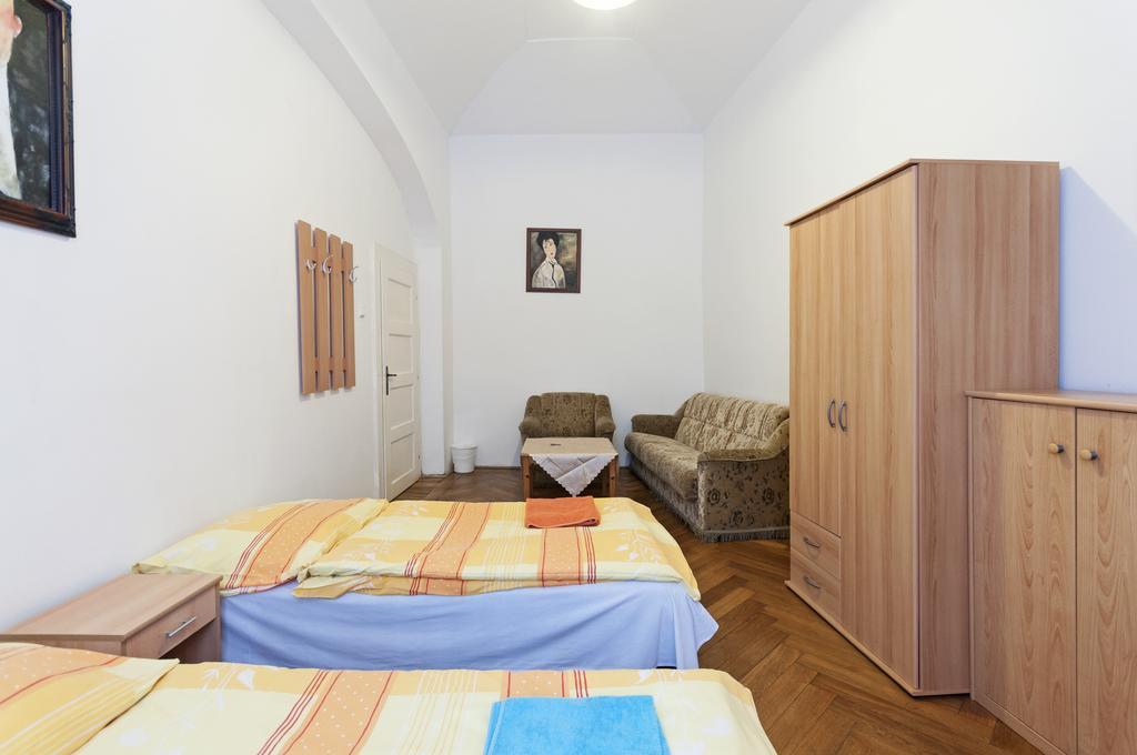 Gallery Hostel Praga Exterior foto